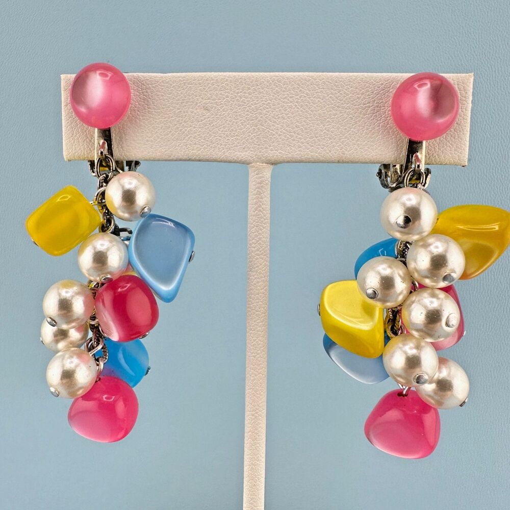 Vintage Moon Glow Lucite Thermoset Dangle Earrings Tutti Frutti 60s Faux Pearl